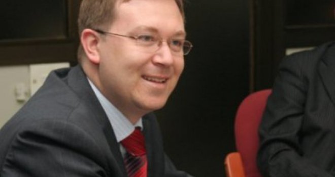 Svako treba odgovarati za svoje postupke, ali nećemo dozvoliti da ovaj slučaj kriminalizira SDP!