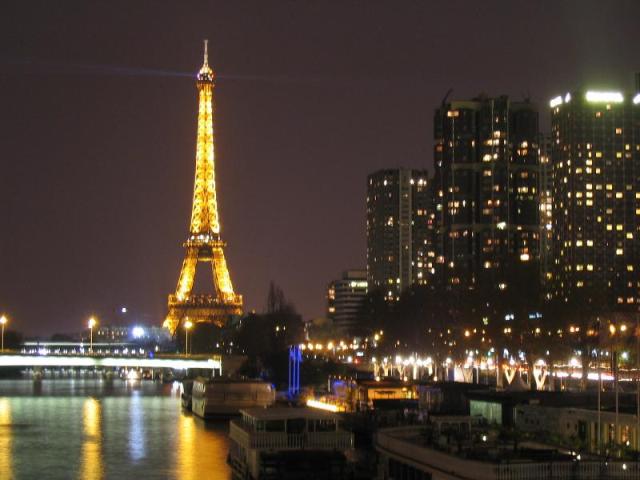 Pariz