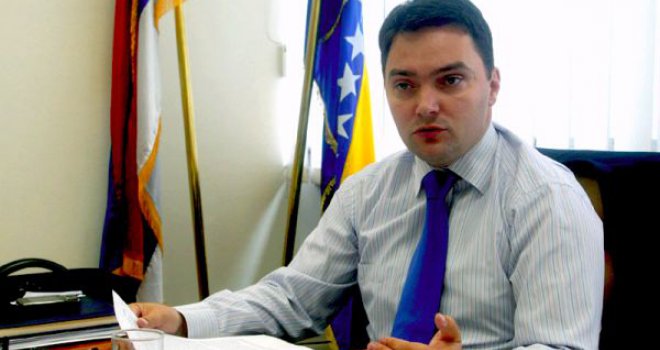 Poslanici SNSD-a neće učestvovati u nastavku sjednice, jer nisu osigurani normalni demokratski uslovi