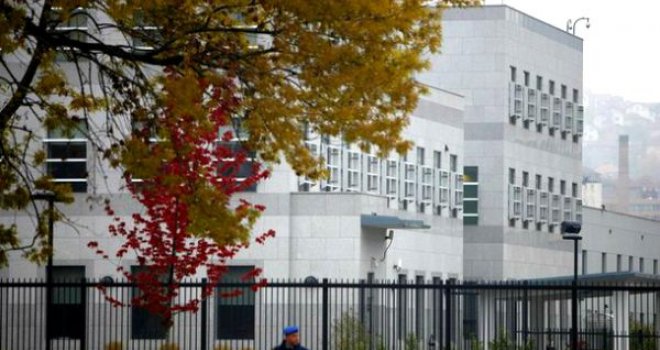 Ambasada SAD: Tužioci trebaju djelovati bez političkog utjecaja, prijetnje su neprihvatljive