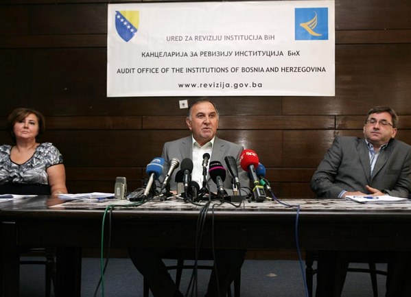 ured za reviziju press ured za reviziju press