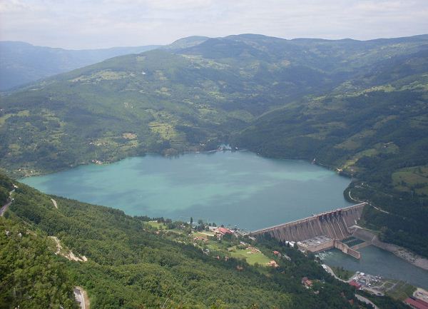 jezero perućac