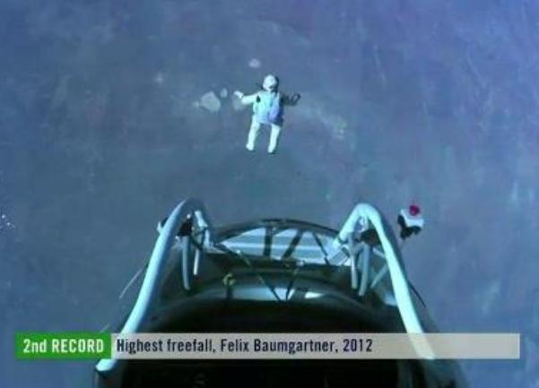 Felix Baumgartner skače