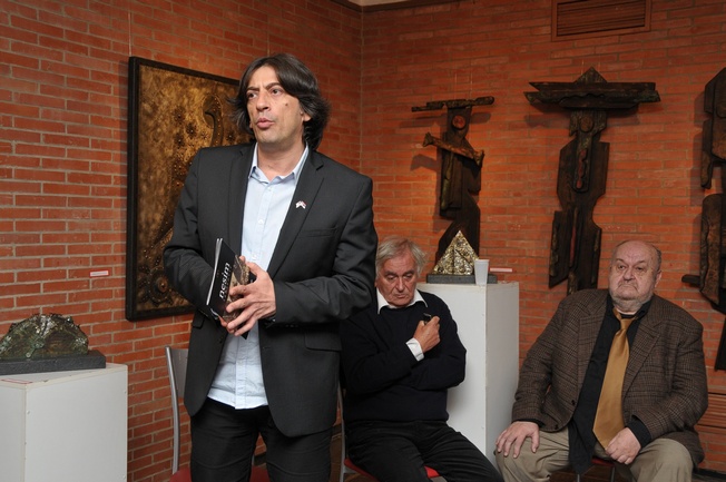 'Prastari simboli mira i tolerancije' 'Prastari simboli mira i tolerancije'