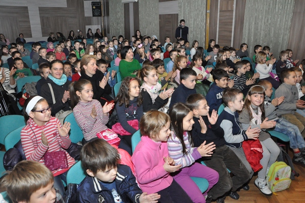 Upoznaj i zavoli balet Upoznaj i zavoli balet