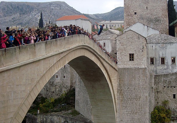 19. godišnjica rušenja starog mosta u mostar 19. godišnjica rušenja starog mosta u mostar