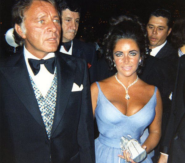 ELIZABETH TAYLOR I RICHARD BURTON ELIZABETH TAYLOR I RICHARD BURTON