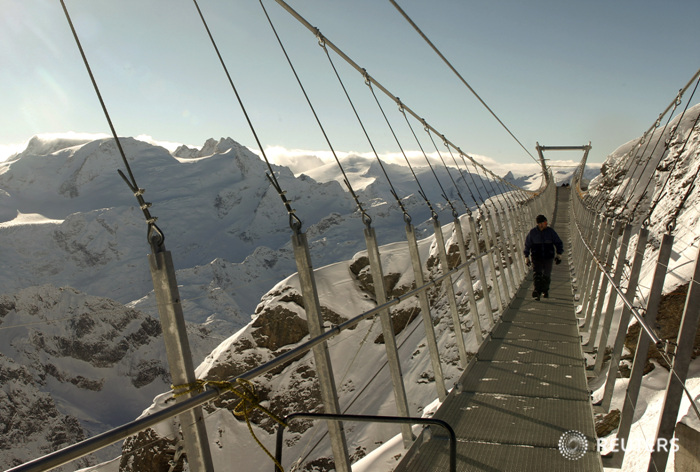 Titlis Cliff Walk Titlis Cliff Walk