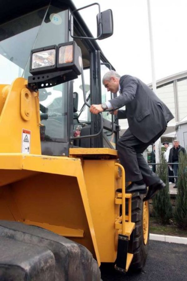 Boris Tadić_na bageru Boris Tadić_na bageru