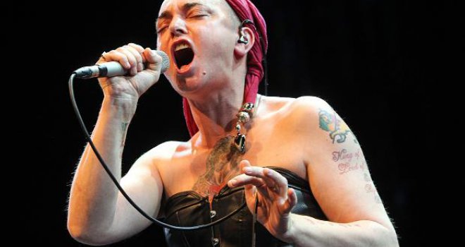 Policija pronašla Sinead O'Connor, pjevačica odmah prebačena u bolnicu...