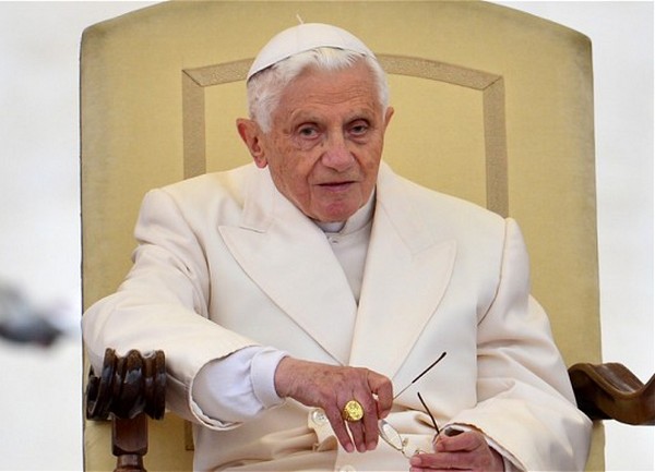 papa benedikt XVI star papa benedikt XVI star