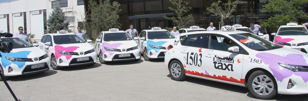 Toyota auris_taxi u Mostaru