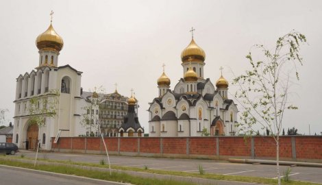 Vasilije Kačavenda - Vladičanski dvor u bijeljini