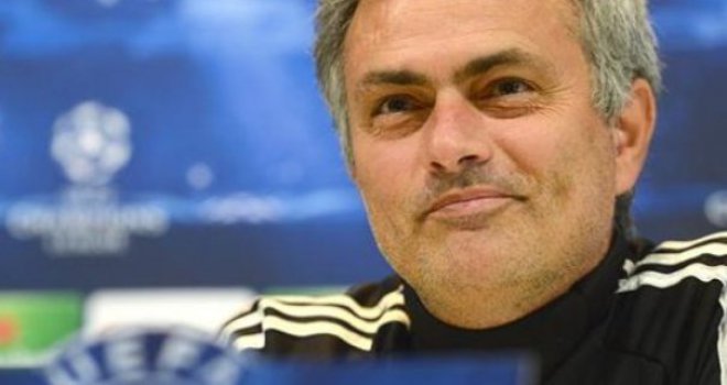 Bomba iz Rima: Jose Mourinho novi trener našeg Edina Džeke