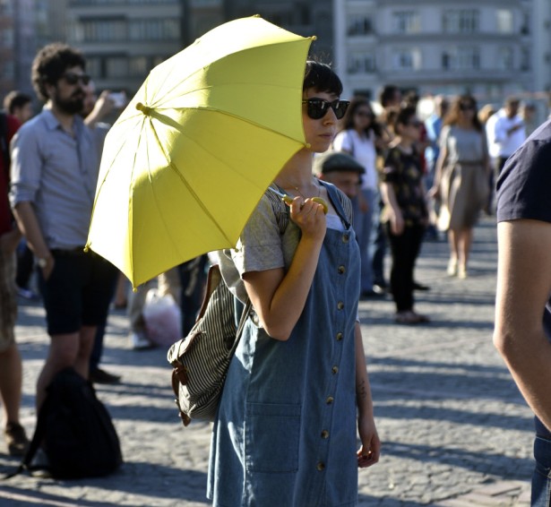 čovjek koji stoji/Foto: Anadolija