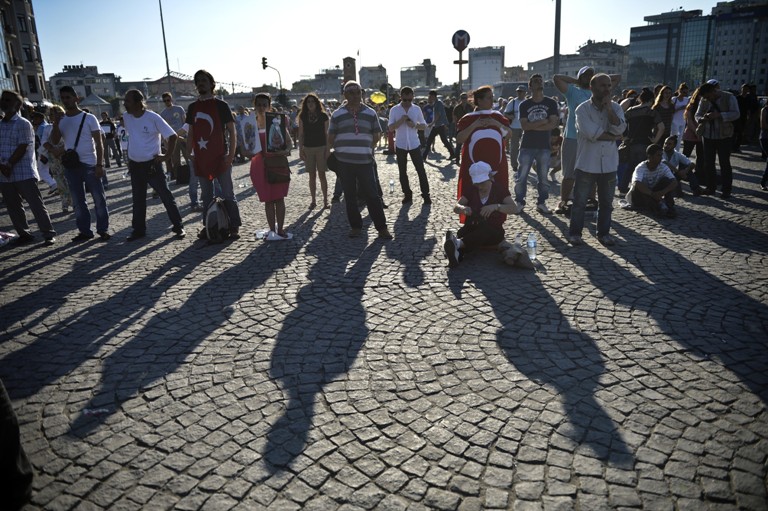 čovjek koji stoji/Foto: Anadolija