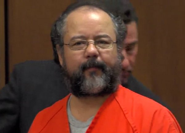 Ariel Castro nova