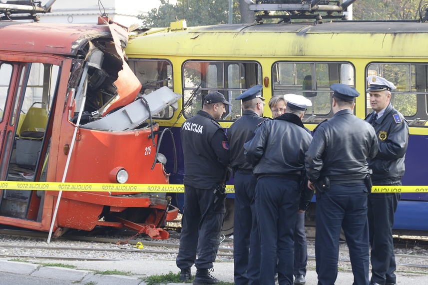 Sudar tramvaja kod Tehničke škole/Foto:Anadolija