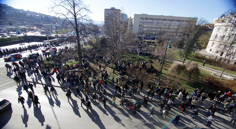 protesti u sarajevu - podrška Tuzli/Foto: Anadolija