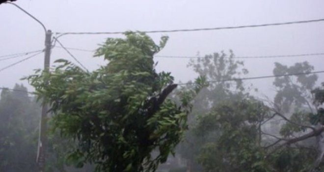 Velika oluja tutnji kroz Hrvatsku, stiže zahlađenje: Šta kažu bh. meteorolozi?  