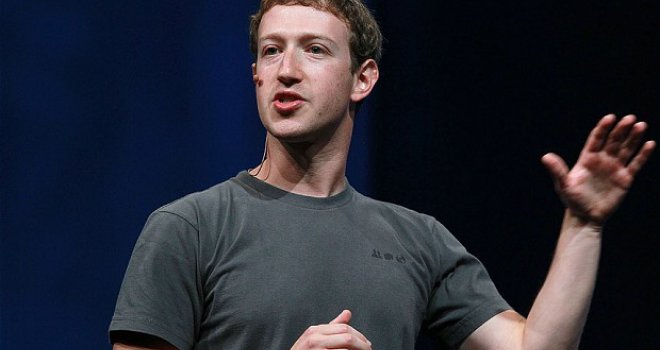 Čitanje ga 'intelektualno ispunjava': Zuckerberg 2015. proglasio godinom knjige