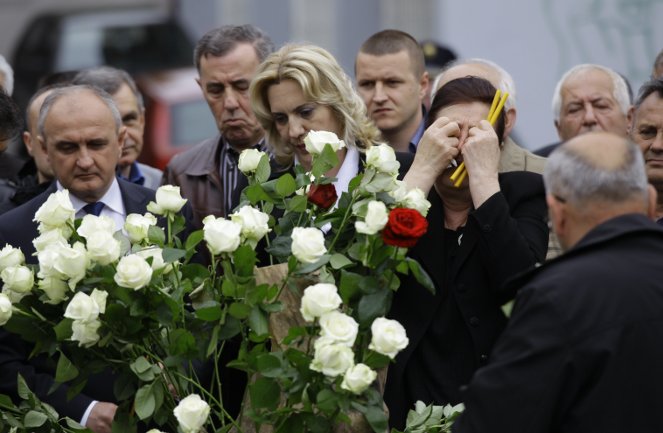 Delegacija RS odala počast stradalim pripadnicima JNA u Dobrovoljačkoj/ Foto: AA