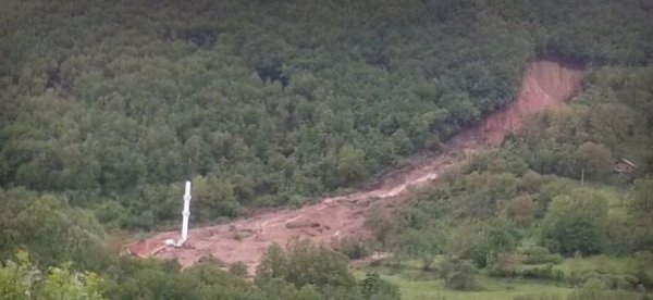 klizi&scaron;te - zatrpana džamija kod Vlasenice