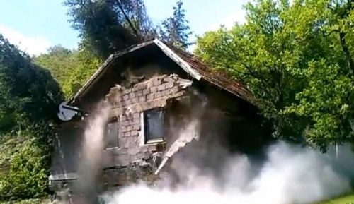 klizi&scaron;te u zenici