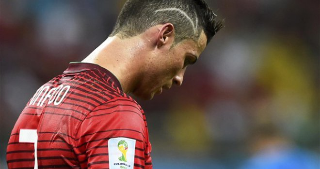 Ronaldo, svaka čast! Evo zašto ima izbrijane crte na glavi