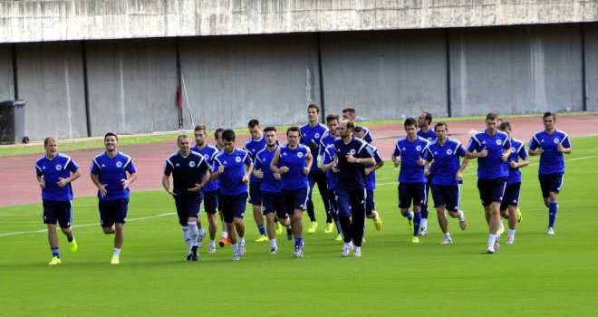 Pjanić ranije napustio trening, 'zmajevi' žele častan oproštaj od Mundijala