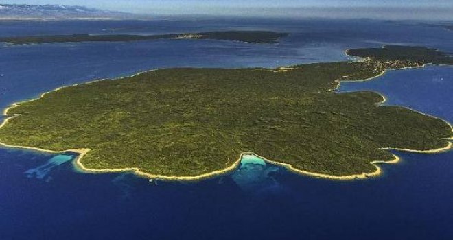 Ovaj detalj malo ko zna: Otok na Jadranu na kojem je zabranjeno voziti i bicikl