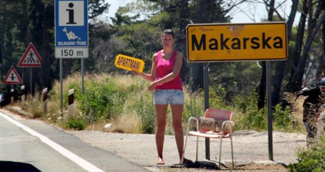 Turisti masovno otkazuju smještaj, bookinga nema... Iznajmljivači: Cijene će pasti za 20 do 25 posto!