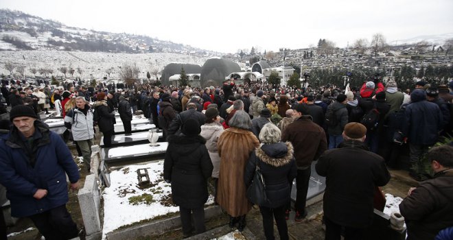 Uz pjesmu 'Sarajevo ljubavi moja' Kemo otišao na vječni počinak