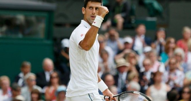 Nezaustavljivi Đoković savladao Federera i osvojio svoj treći Wimbledon!