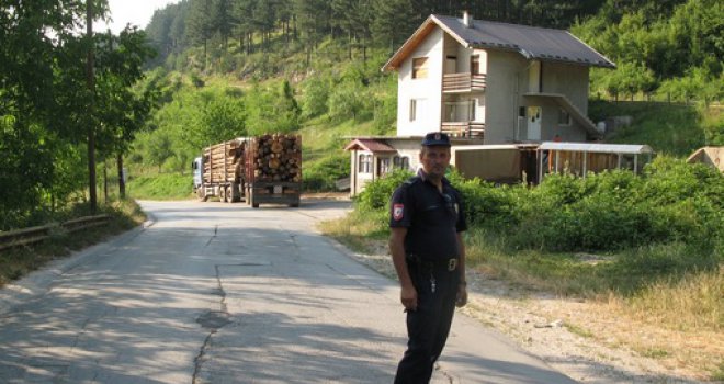 Vraca: Vozač ubijen u razmjeni vatre s policijom