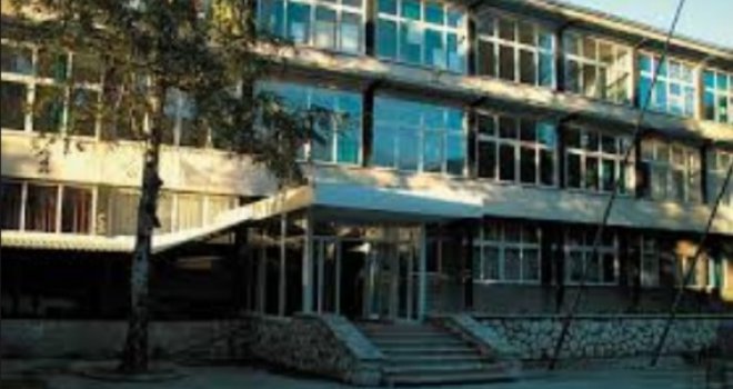 Direktor Oš 'Isak Samokovlija' Kenan Vučijak pušten iz pritvora