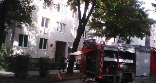 Preminuo 33-godišnjak koji je zadobio opekotine u požaru na Grbavici