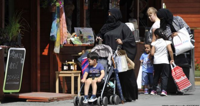 'Sarajevo je preplavljeno ženama u burkama... Potpuno pokrivenim nisu oduševljeni ni Bosanci, ali...'