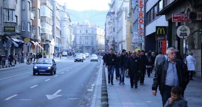 Ne razumijemo potrebu neupućenog, ograničenog i opijenog podmlatka SDA da se u konflikt dovedu dvojica dokazanih antifašista