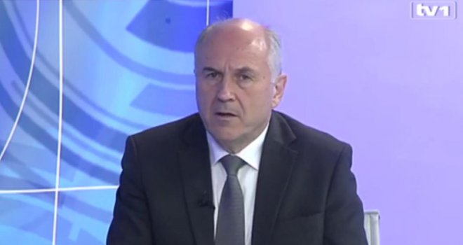 Valentin Inzko: Republika Srpska odustala je od svojih snova još '95. u Daytonu... Zar Dodik za to ne zna?! 