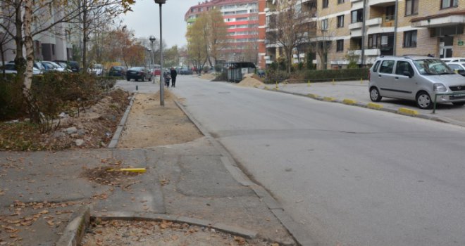 U sarajevskoj Općini Novi Grad građanima dijelili pakete pomoći, nekim namirnicama istekao rok trajanja?!