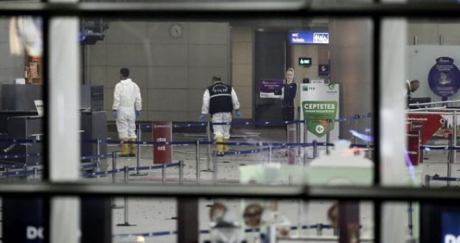 Ukopane žrtve stravičnog terorističkog napada u Istanbulu: Ispraćaj uz suze i molitve