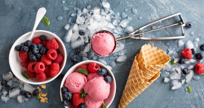 Recept za neodoljivi sladoled od tri sastojka - bez šećera, jaja i mlijeka