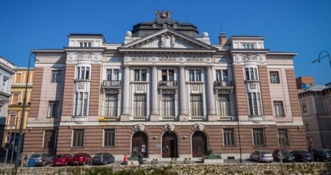 Sprema se velika akvizicija na domaćem tržištu: Hoće li Halil Oković preuzeti Privrednu banku Sarajevo?