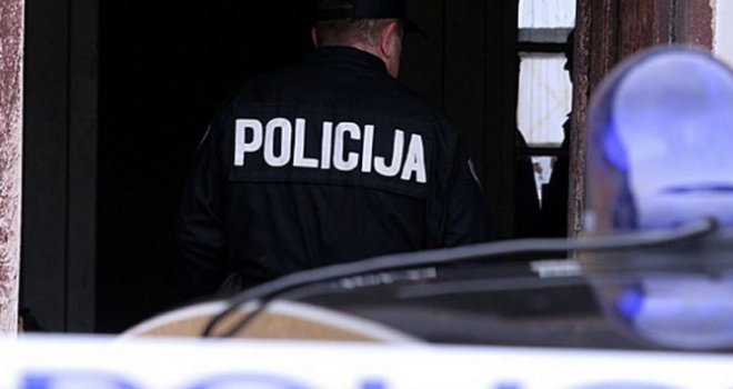 Horor u Čapljini: Roditelj čekićem pretukao nastavnika jer mu je sinu dao jedinicu!