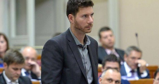 Pernar pisao Čoviću: Dragi Dragane, pišem ti ovo pismo zato da ti izrazim saučešće zbog gubitka izbora...