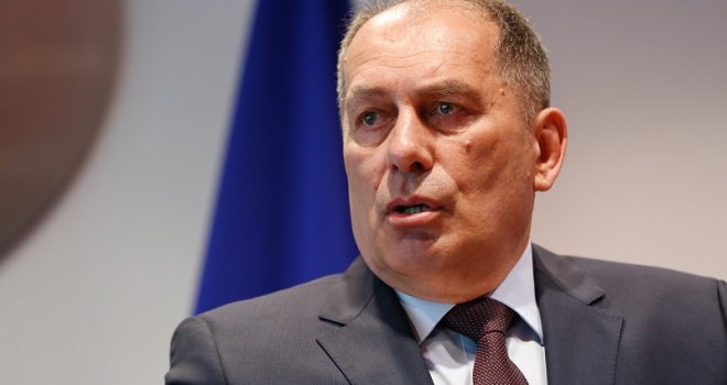 SNSD i DNS zahtijevaju smjenu ministra Mektića! Iz HDZ-a stigla podrška, SDA se žestoko protivi: To nećemo dozvoliti!