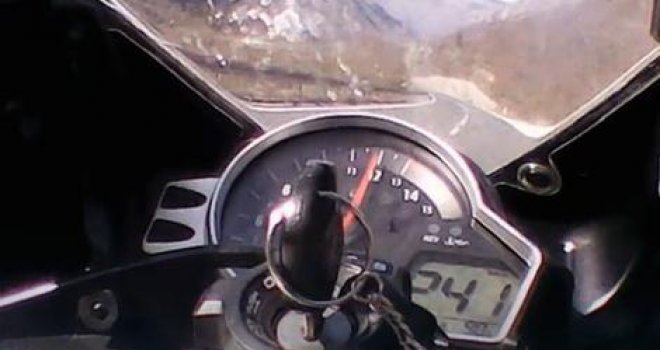 Pažnja, ubica na cesti: Od Mostara do Jablanice stigao za 17 minuta, vozio 270 km/h!