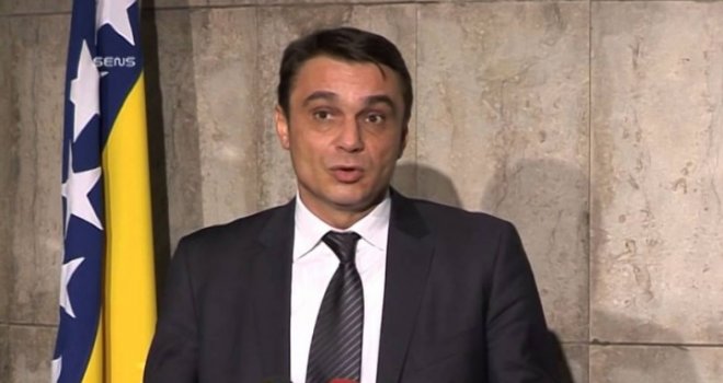 Sadik Ahmetović traži posao: Prvi doktor nauka na birou u Srebrenici