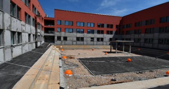 Šta se dešava u zatvoru u Vojkovićima: Zatvorenici stupili u štrajk glađu, evo zbog čega